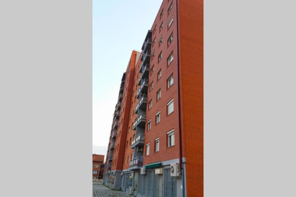 Apartment 13C Pristina Exterior foto